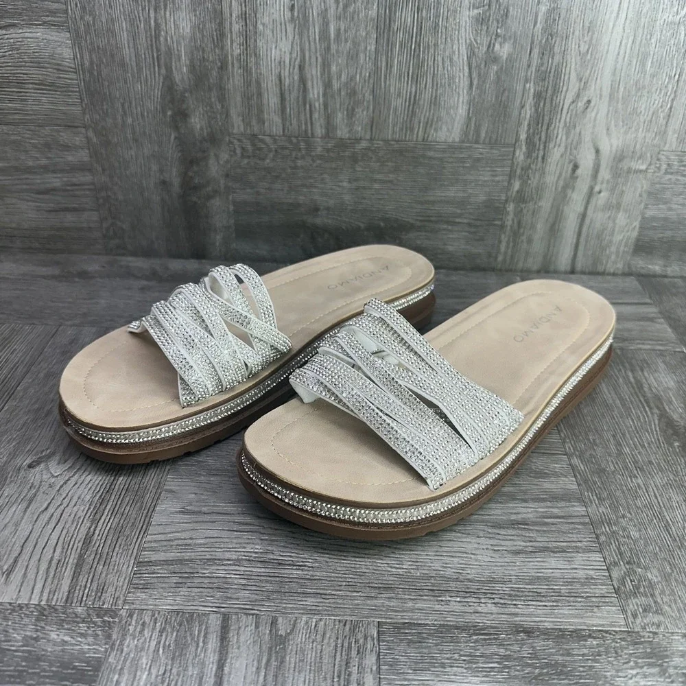 Andiamo Apamela Sandals Womens 8 White Rhinestone Pearl Platform Slide‎ NEW